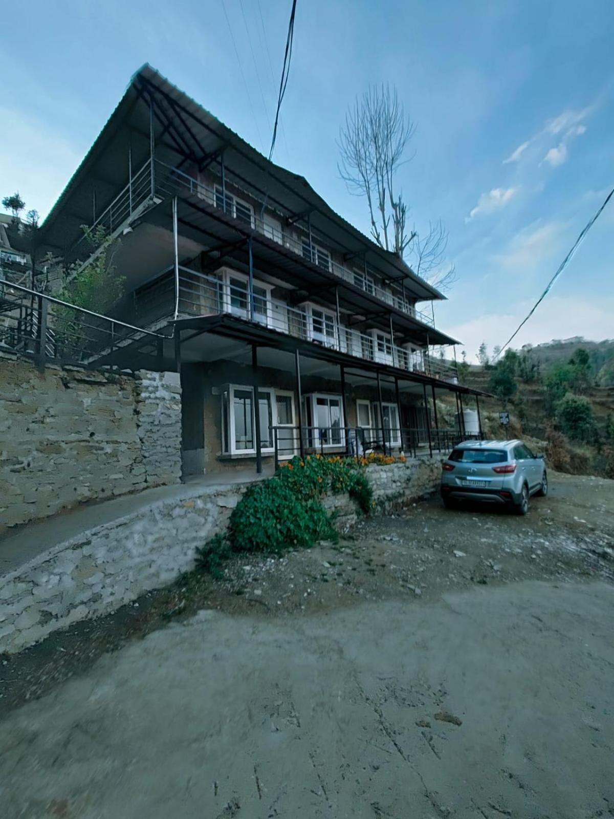 Indus Valley Mukteshwar Villa Buitenkant foto