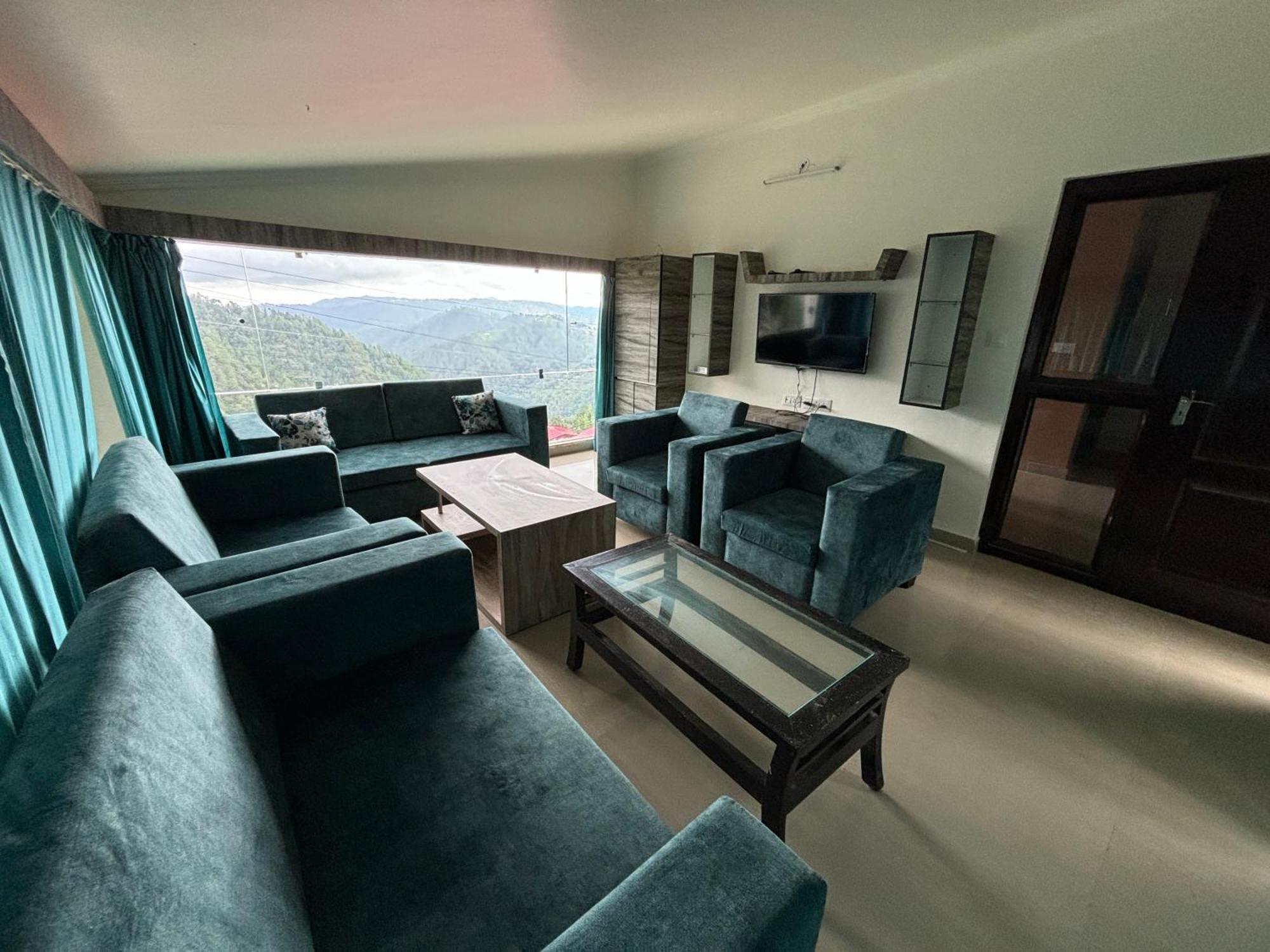 Indus Valley Mukteshwar Villa Buitenkant foto