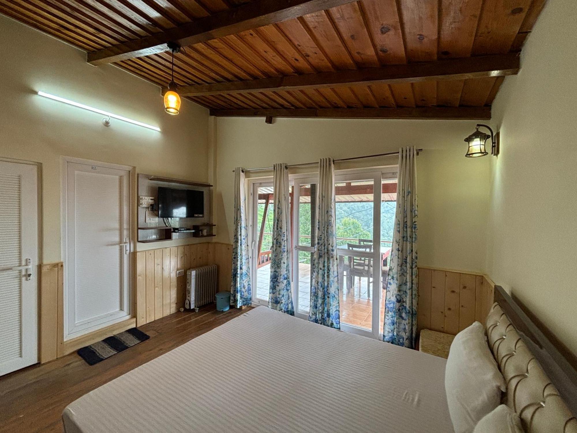Indus Valley Mukteshwar Villa Buitenkant foto